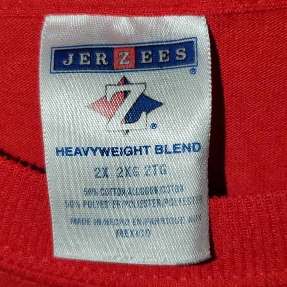 Jerzees shirt - Picture 2 of 2